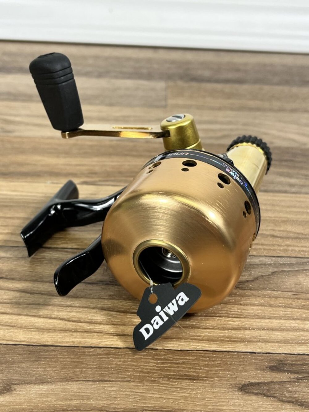 DAIWA 120XD UNDERSPIN CLOSED FACE SPINCASTING REEL Fishing - Picture 5 of 11